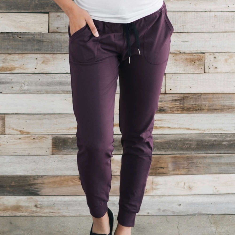 NWT ZYIA Active Plum Unwind Jogger